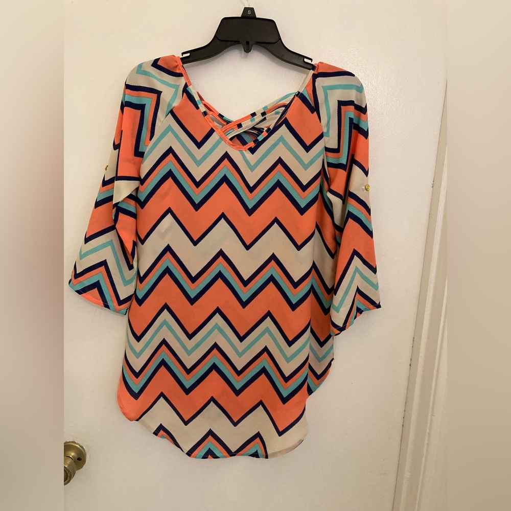 EUC Chevron stripes tunic top size S small